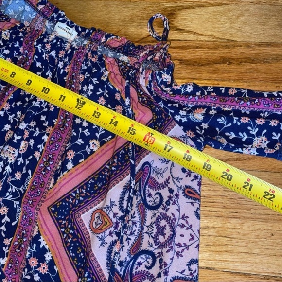 50 Mason & Belle Boho Peasant Cold Shoulders Blouse - Picture 3 of 5